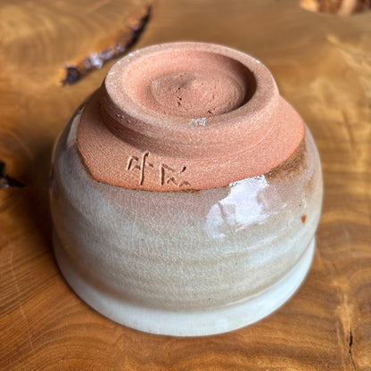 Feldspar Glaze Matcha Bowl with Hi-Iro Fire Blush — Tsutsu-gata Chawan by Sakata Tanpū, Shafū Kiln