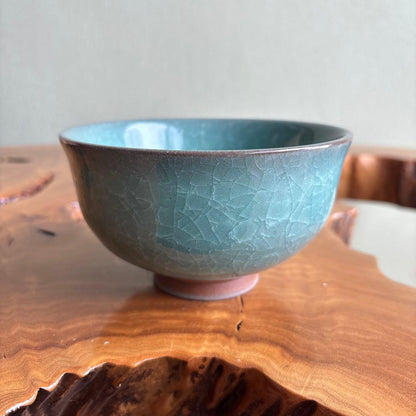 Celadon Crackle Tea Bowl – Kobayashi Kazuma – Seiji Kannyu Chawan – Japan
