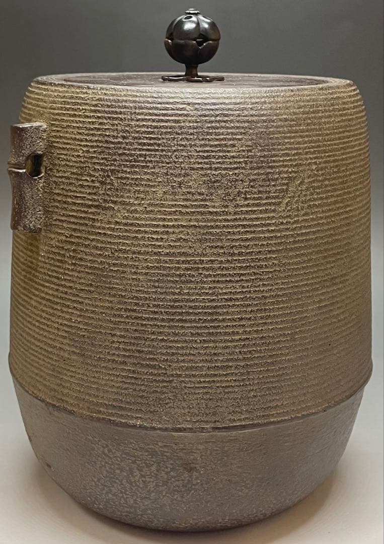 Kanamori Shoei Bamboo Relief Sensuji Cylindrical Iron Tea Kettle Tsutsugama