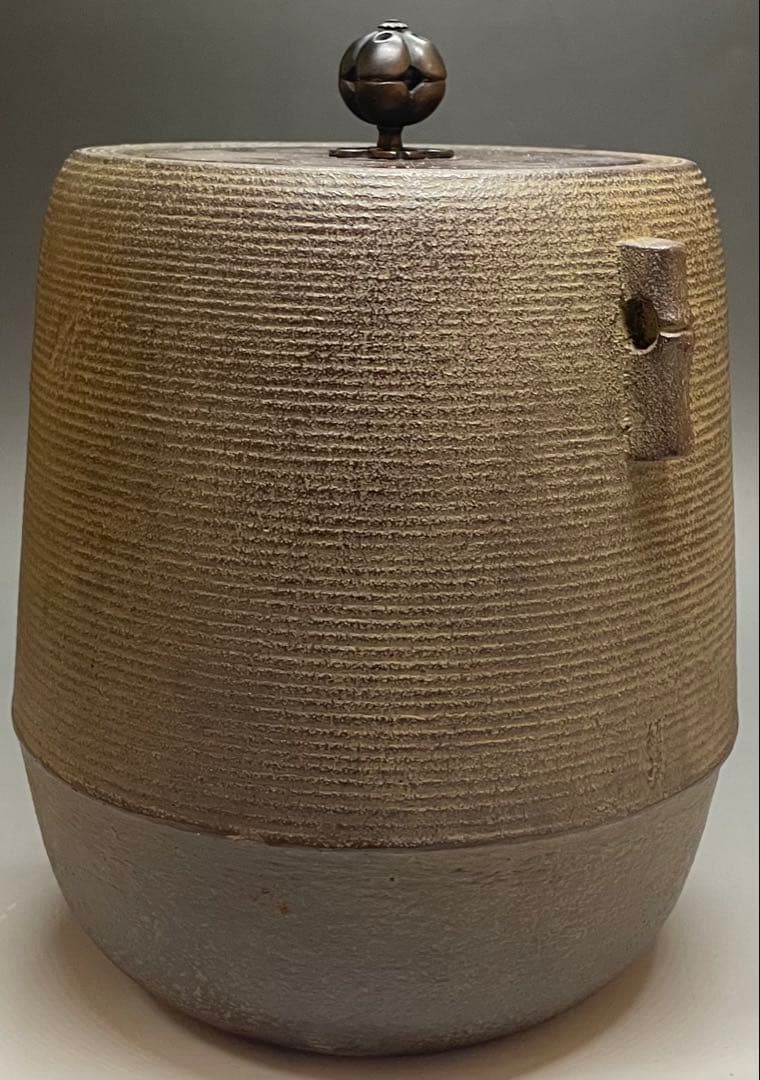 Kanamori Shoei Bamboo Relief Sensuji Cylindrical Iron Tea Kettle Tsutsugama