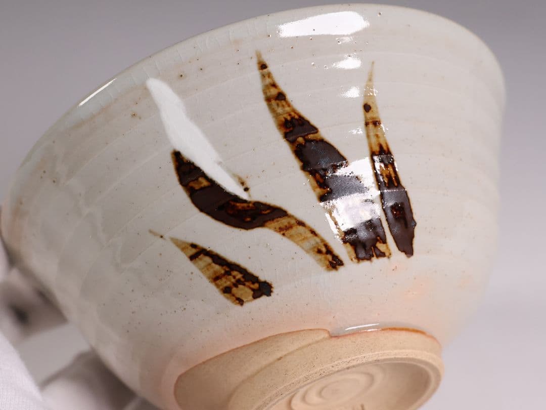 14th Gen Asahi Hosai Iris Iron Painting Tea Bowl - Kaisen Inscription Asahi-yaki