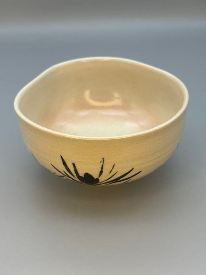Takahashi Dohachi Kyo Ware Matcha Bowl — Sumi-e Young Pine on Warm White Glaze, Signed Tomobako