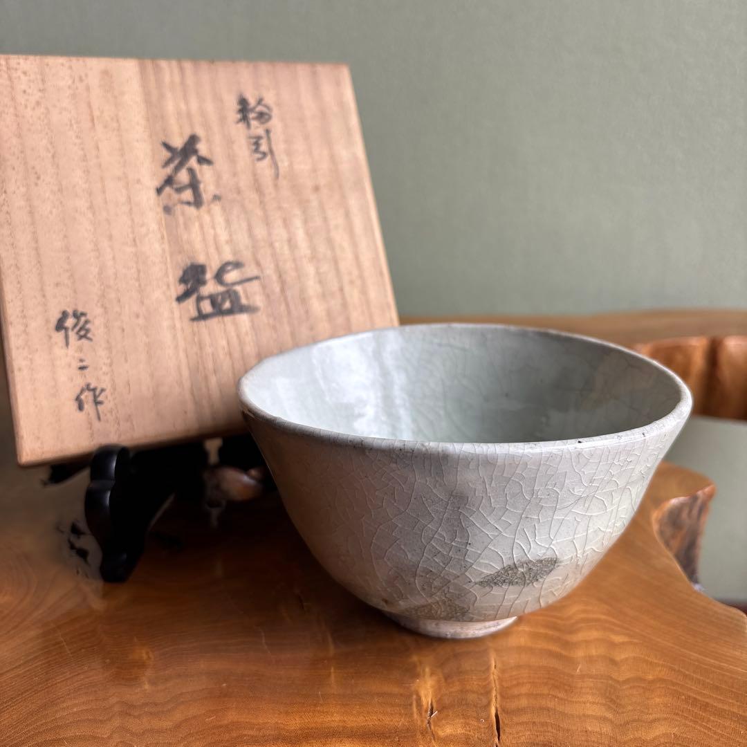 Kohiki Chawan by Onaga Shunji — White Slip Crackle Glaze Matcha Tea Bowl, Signed Box