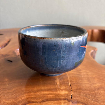 Kawai Toshitaka | Gosu Judan-sai Chawan | Cobalt Blue Tansai Tea Bowl | Tomobako