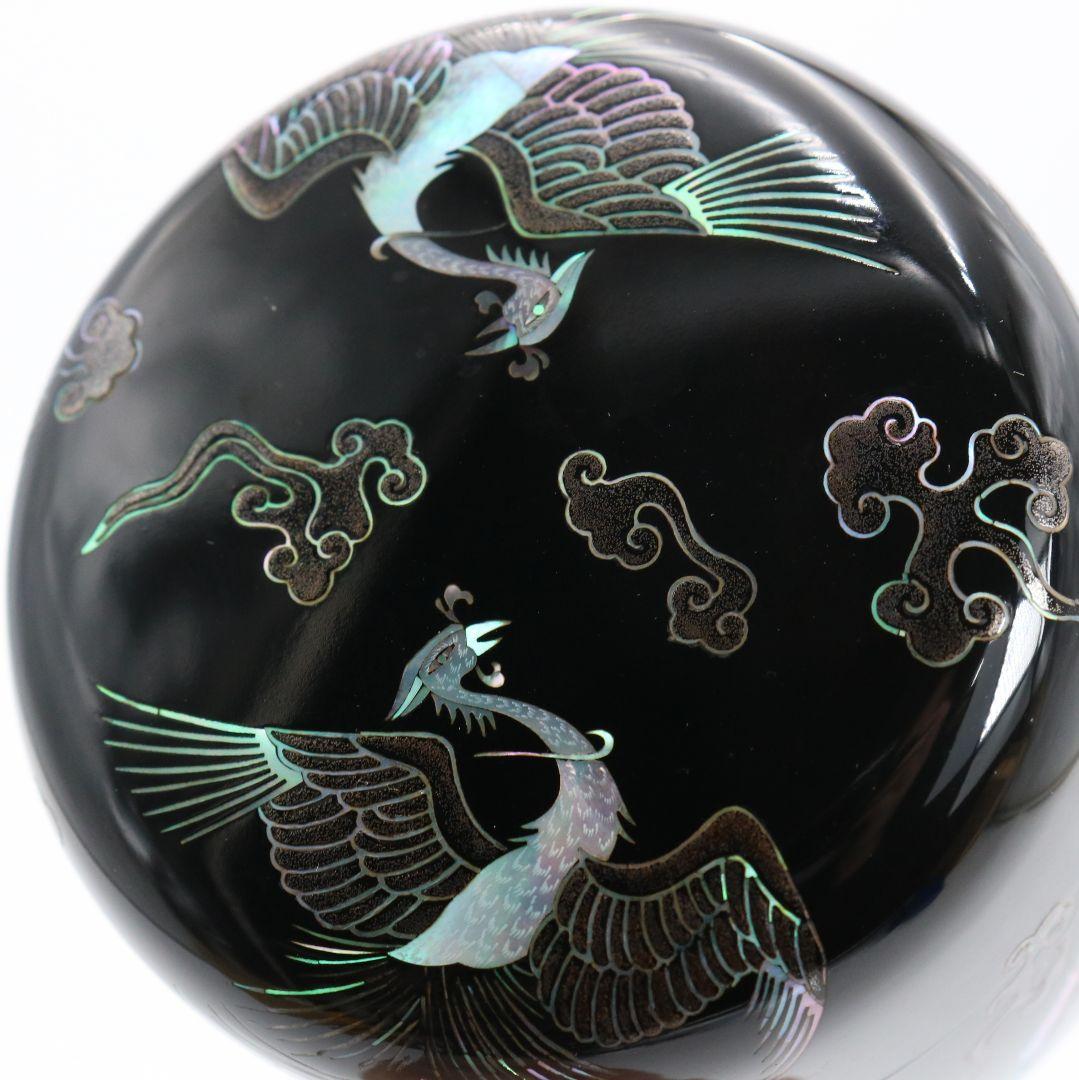 Phoenix Mother-of-Pearl Lacquer Tea Caddy by Min Jong-tae — Korean Raden O-Natsume