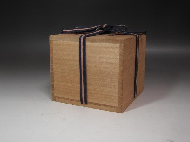 Kato Tokuro Shino Chawan "Matsu-yuki" Pine Snow — Signed Box, Museum Grade