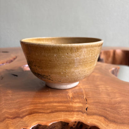 Ki-Seto Matcha Bowl with Carved Water Motif by Aoki Kunihiro — Imperial Theme Chawan, Signed Box