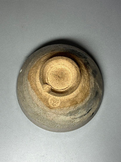 Kenzan-Utsushi Mt. Fuji Chawan by Eiraku Myozen, 17th Zengoro - Senke Jusshoku Kyoto Tea Bowl with Tomobako