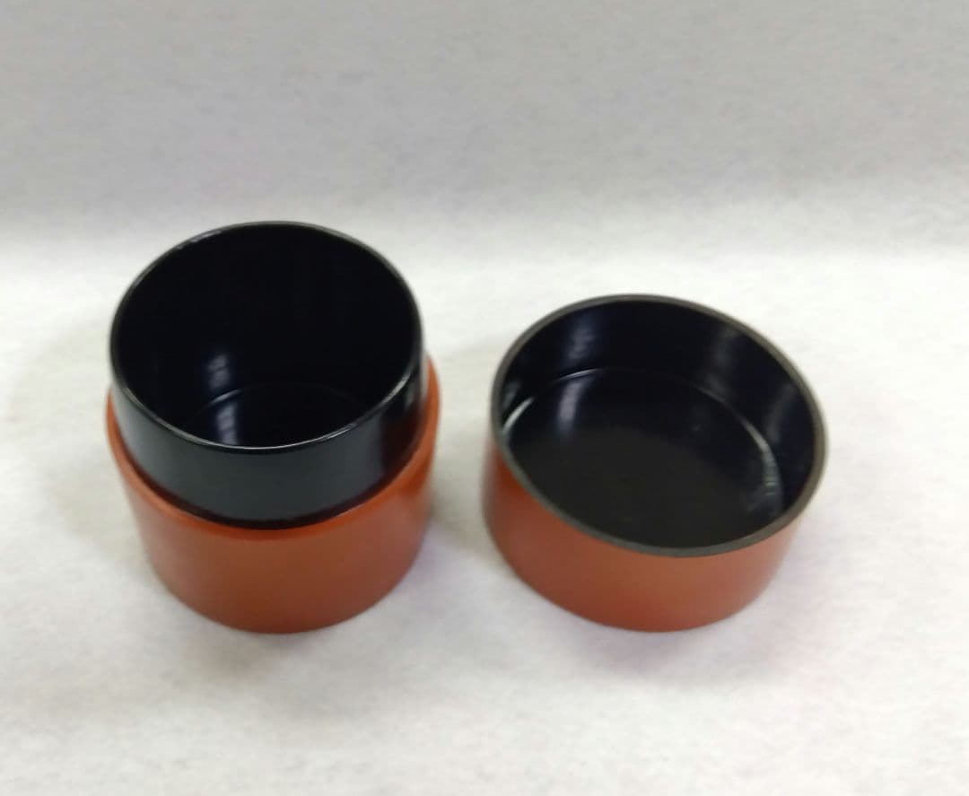 Tanaka Kenchi II Vermillion Nakatsugi - Shu-nuri Lacquer Tea Caddy with Signed Box