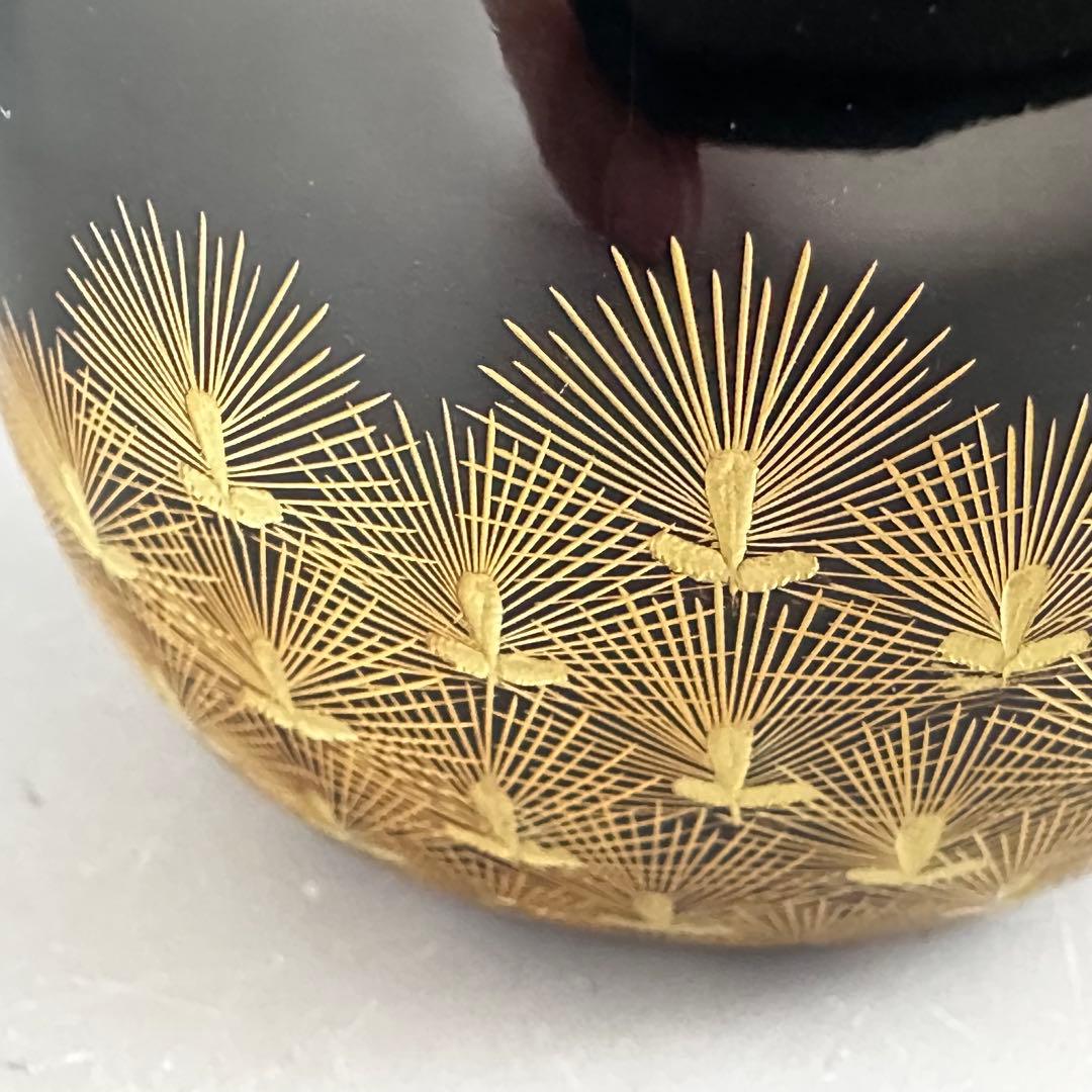 Wajima-nuri Chinkin Pine Natsume Tea Caddy by Taniuchi Kazuko