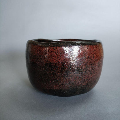 Shodai Higaki Souraku Black-Red Glaze Raku Chawan | Kei-gama | Signed Tomobako | Kuro-beni-yu