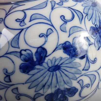 Sometsuke Blue White Tea Jar by Ito Ihei - Chrysanthemum Arabesque Porcelain