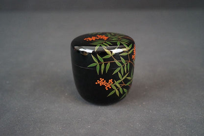 Nanten Maki-e Large Natsume Tea Caddy by Hosokawa Shiko — Silver Interior, Signed Box