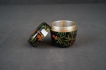 Nanten Maki-e Large Natsume Tea Caddy by Hosokawa Shiko — Silver Interior, Signed Box