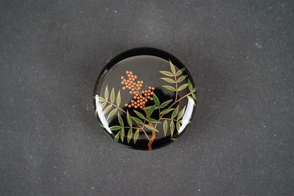 Nanten Maki-e Large Natsume Tea Caddy by Hosokawa Shiko — Silver Interior, Signed Box
