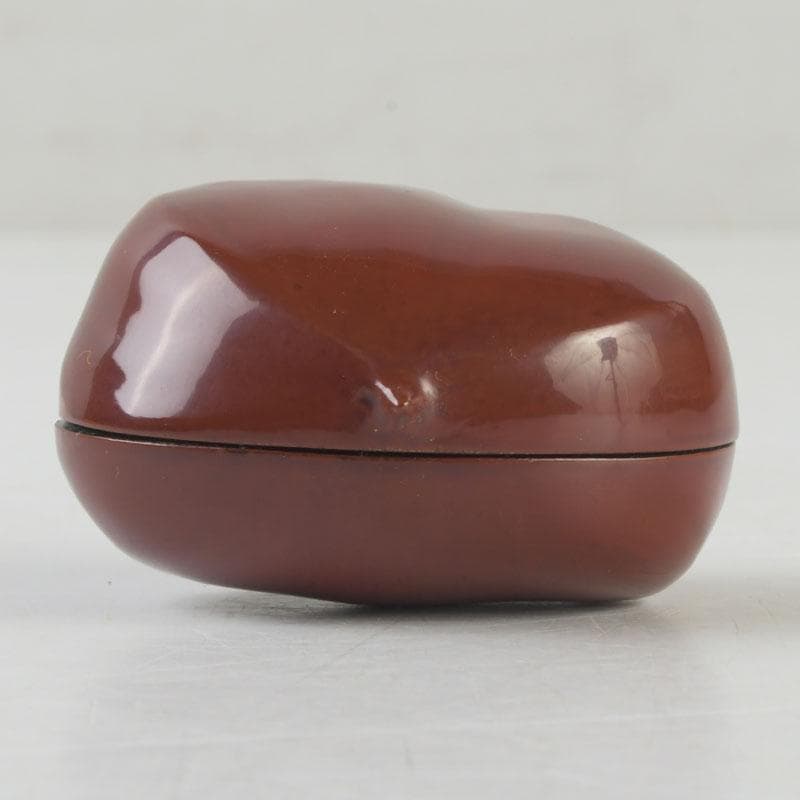 Azuchi Kizan Kaga Kanshitsu Kuri Kogo — Chestnut Incense Box, Dry Lacquer, Tomobako