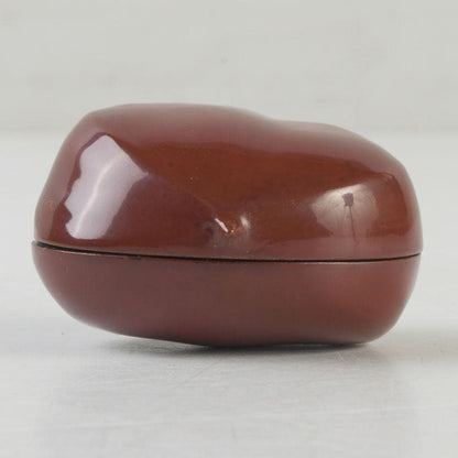 Azuchi Kizan Kaga Kanshitsu Kuri Kogo — Chestnut Incense Box, Dry Lacquer, Tomobako
