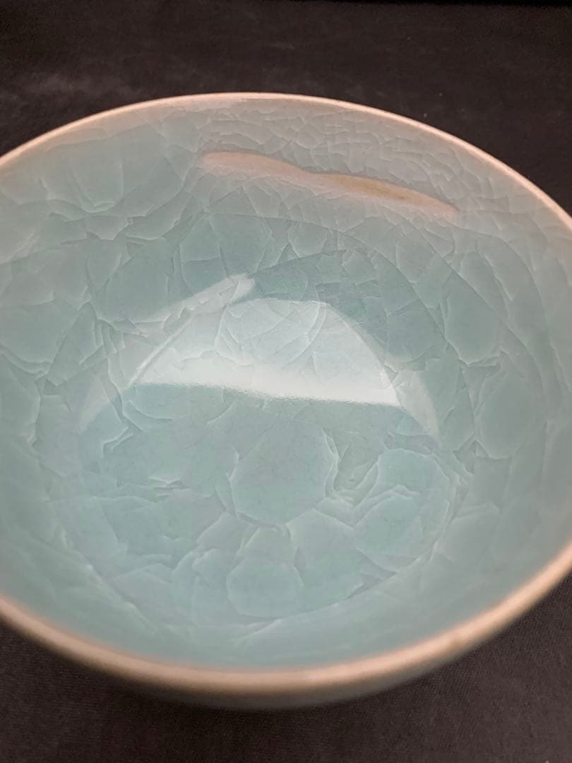 Nabeshima Celadon Ogasawara Nagaharu Ice Crack Chawan Arita Tea Bowl