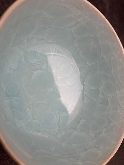 Nabeshima Celadon Ogasawara Nagaharu Ice Crack Chawan Arita Tea Bowl