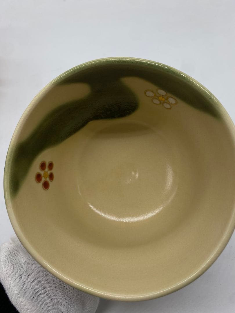 Imperial Kyoto-yaki Matcha Bowl by Eiraku Shozen, Ninsei-style Plum & Waves