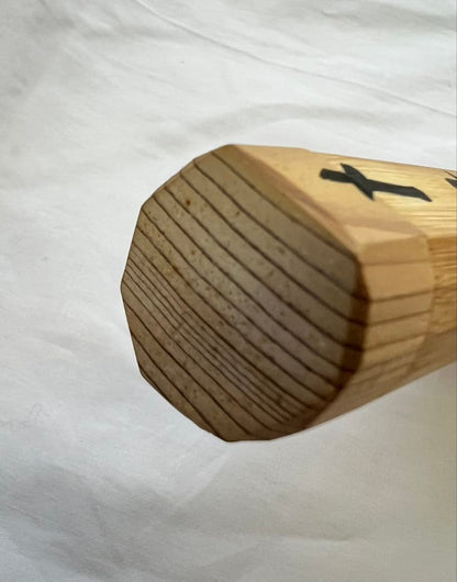 Chashaku Tea Scoop 'Tancho' (Red-Crowned Crane) by Hasegawa Kanshu — Daitoku-ji Sangen-in