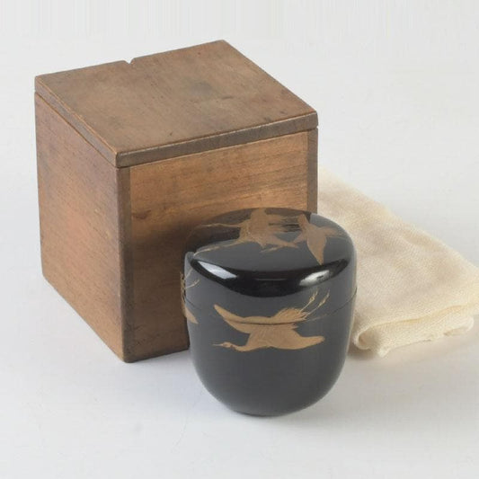 Black Lacquer Natsume Cranes Maki-e — Gengensai Authenticated Box