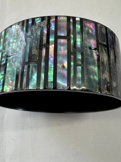 Raden Mother-of-Pearl Chrysanthemum Naka-Tsugi by Kitajima Shoho — Iridescent Shell Mosaic Tea Caddy