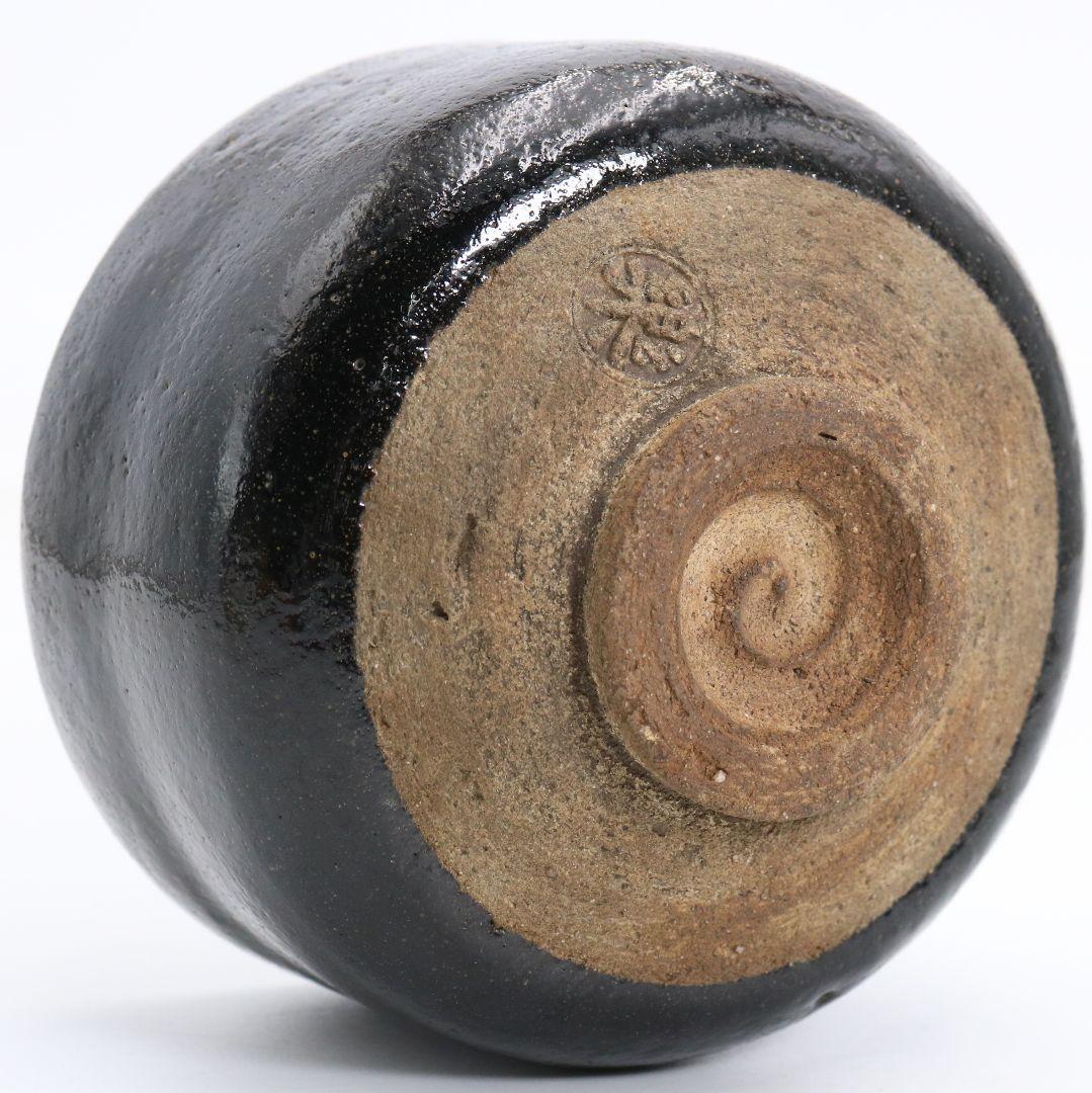 11th-Gen Raku Kichizaemon Keinyuu Black Raku Tea Bowl | Edo Period Chawan