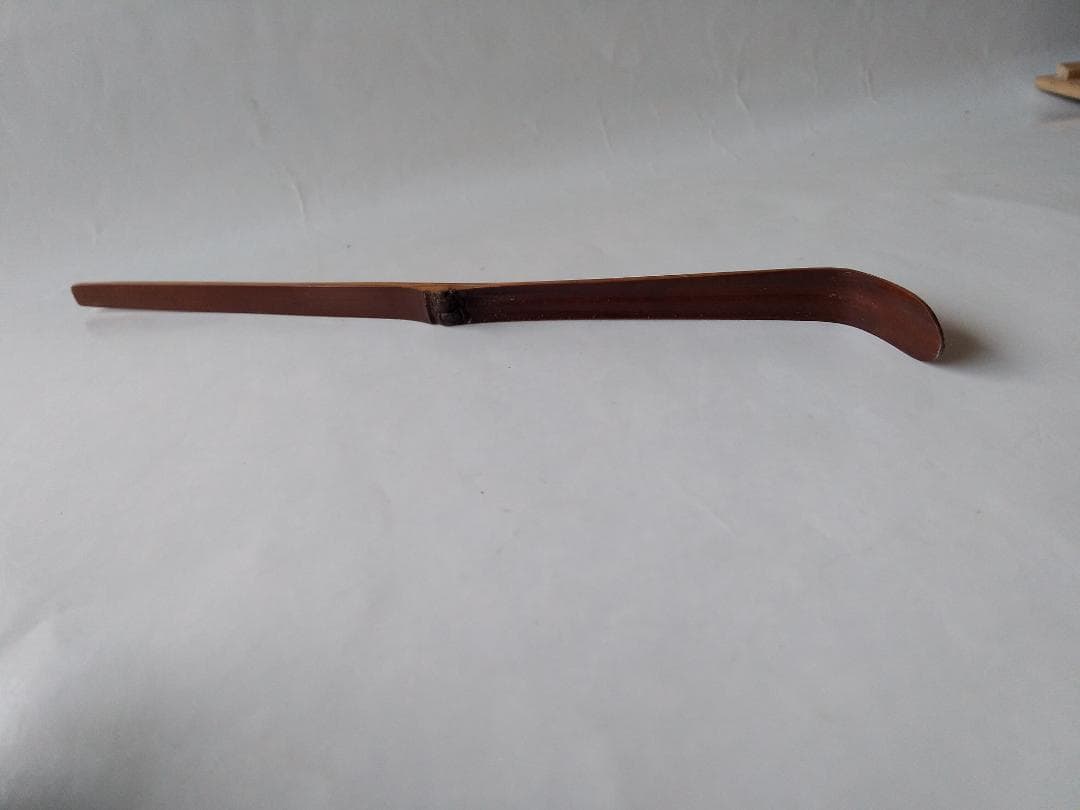 Susudake Chashaku Tea Scoop — Named 'Buji' by Zen Master Fujii Seido, Carved by Soryo | Smoked Bamboo, Tomobako