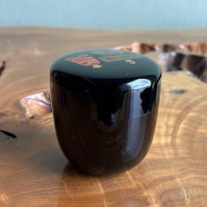 Chū-Natsume Tachi-bina Maki-e Tea Caddy – Standing Hina Dolls – Izutsu Kansai – Plum Blossom – Japan