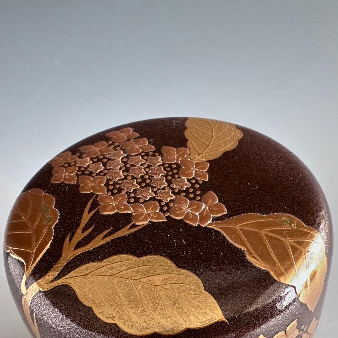 Gin-sabi Lacquer O-Natsume — Hydrangea Maki-e, Yoshida Kasei