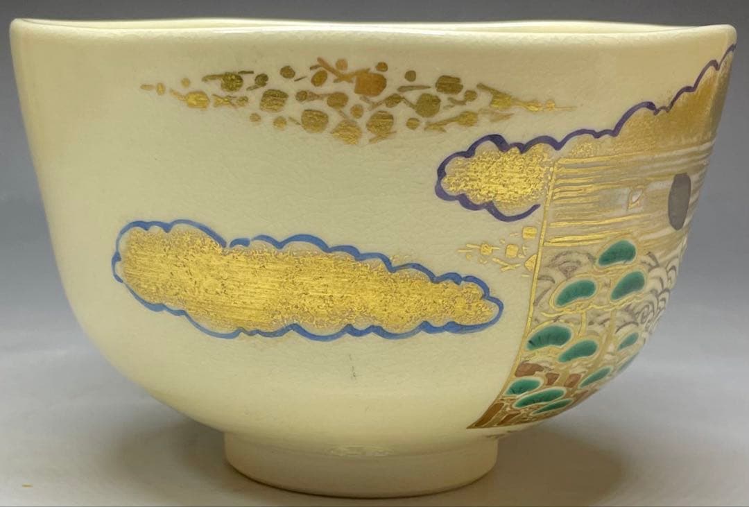 Iro-e Suma Akashi Chawan by Wada Myozan | Kyo-yaki Overglaze Landscape Tea Bowl