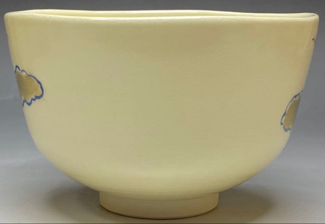 Iro-e Suma Akashi Chawan by Wada Myozan | Kyo-yaki Overglaze Landscape Tea Bowl