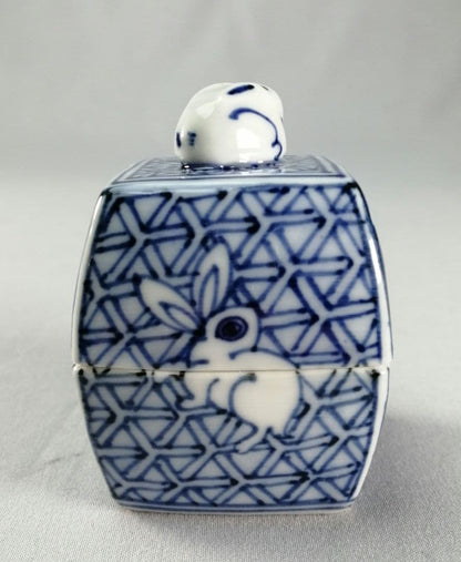 Shoami Rabbit Zodiac Hexagonal Kogo Blue White Sometsuke Incense Container