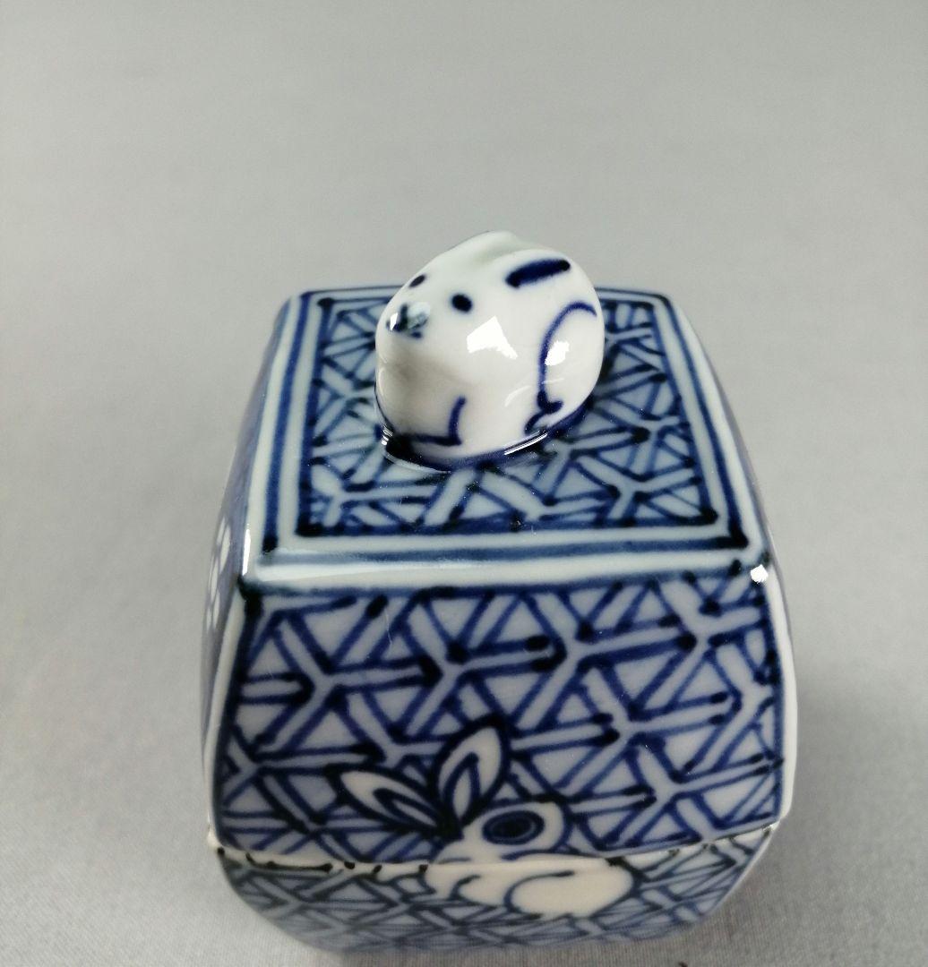 Shoami Rabbit Zodiac Hexagonal Kogo Blue White Sometsuke Incense Container