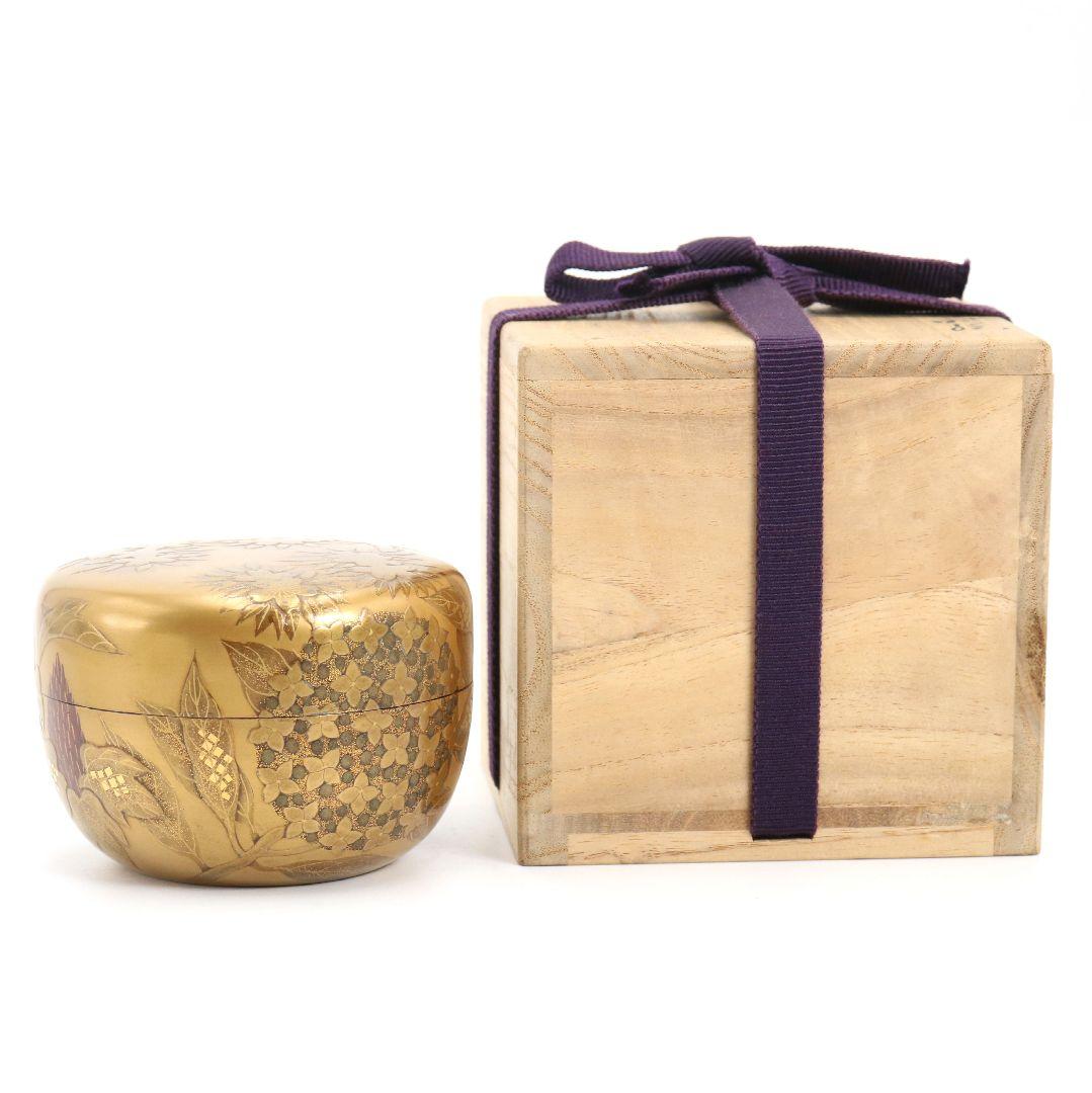 Four Seasons Gold Maki-e Hira-Natsume by Kuze Soshun - Lacquer Tea Caddy with Nashiji