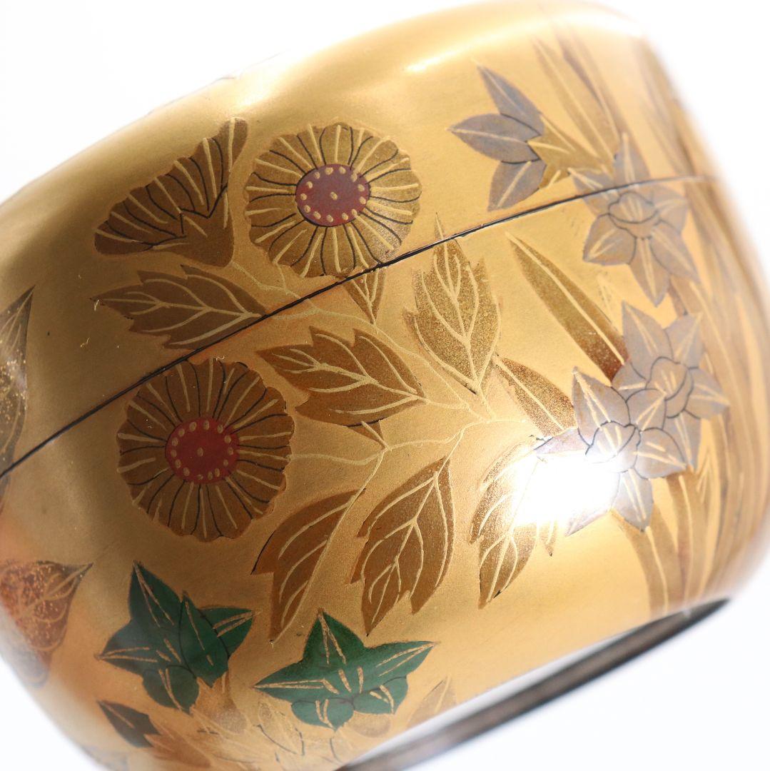 Four Seasons Gold Maki-e Hira-Natsume by Kuze Soshun - Lacquer Tea Caddy with Nashiji