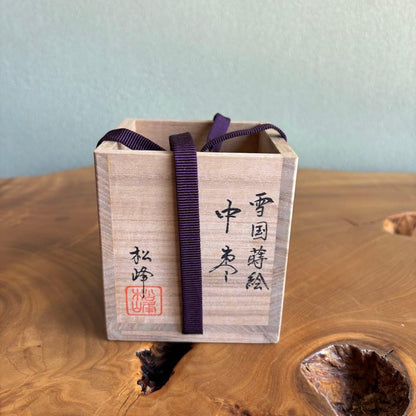 Yukiguni Maki-e Natsume by Nakade Shoho — Snow Country Landscape, Tomobako