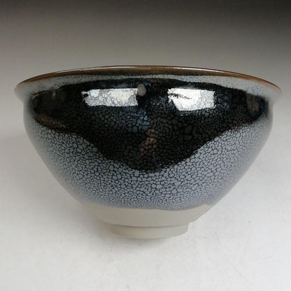 Yuteki Tenmoku Tea Bowl in Takatori Ware by Kamei Miraku (Masahisa)