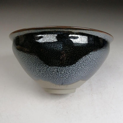 Yuteki Tenmoku Tea Bowl in Takatori Ware by Kamei Miraku (Masahisa)