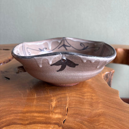 E-Karatsu Bowl by 13th Gen Nakazato Tarouemon Kiln, Iron-Painted Grass Motif, Katakuchi-Style Stoneware with Tomobako