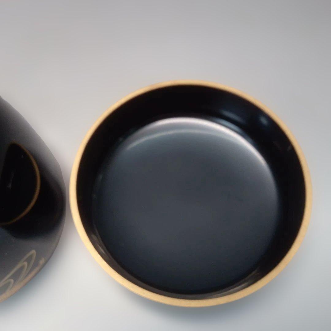 Wajima Lacquer Natsume — Hanaikada Autumn Maple Gold Maki-e, Signed Box