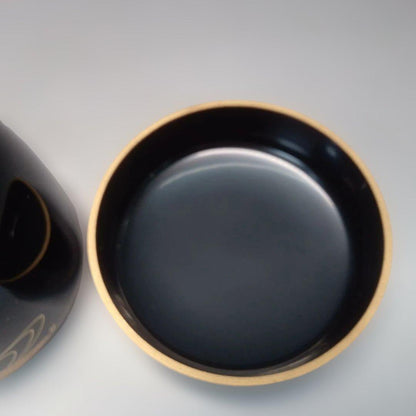 Wajima Lacquer Natsume — Hanaikada Autumn Maple Gold Maki-e, Signed Box