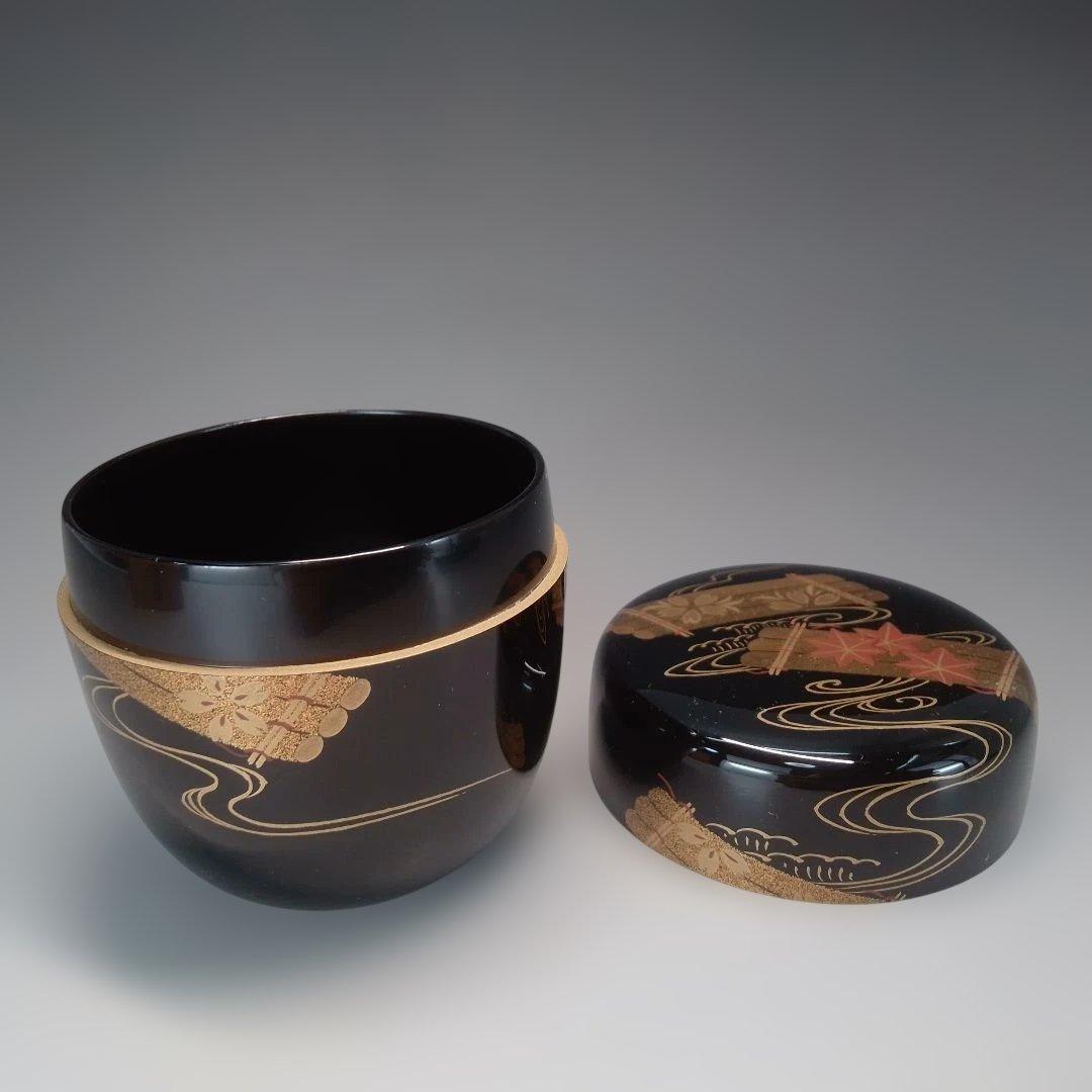 Wajima Lacquer Natsume — Hanaikada Autumn Maple Gold Maki-e, Signed Box