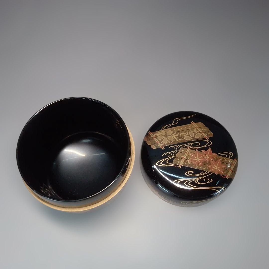 Wajima Lacquer Natsume — Hanaikada Autumn Maple Gold Maki-e, Signed Box