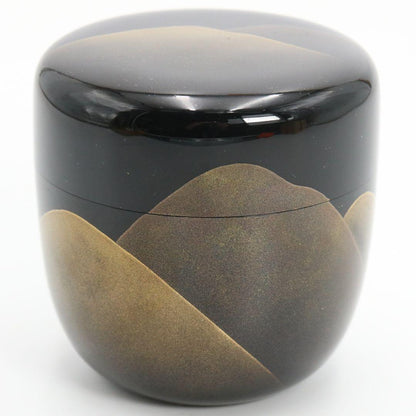Toyama Maki-e Daï-Natsume — Distant Mountains by Kitahama Fugetsu | Wajima Lacquer with Silver Interior