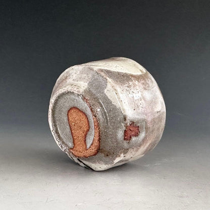 Kobai Plum Guinomi by Arakawa Takeo - Suigetsu Kiln Overglaze Cup
