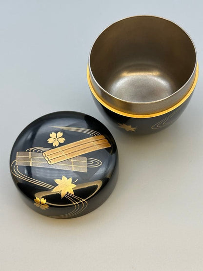 Wakashima Takao Hanaikada Maki-e Natsume Tea Caddy, Tomobako