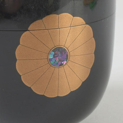 Wajima Lacquer Natsume Tea Caddy — Kikukiri Maki-e with Raden Inlay | Mokudai Soho | Tomobako
