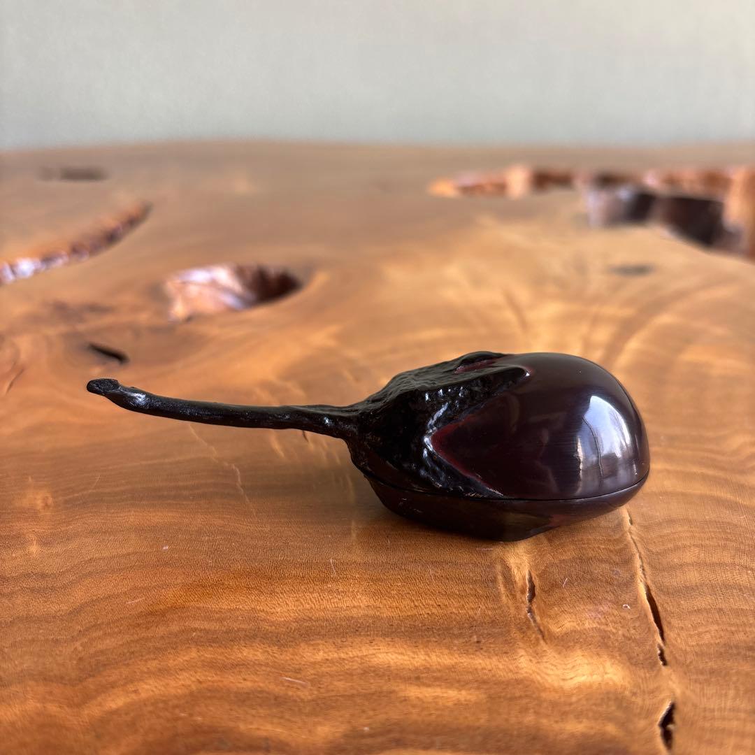 Eggplant Lacquer Incense Container Gold Interior Kogo by Takio
